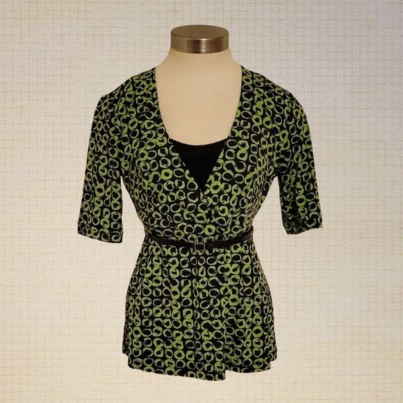 Y2K Surplice Belted Top Green Geometric Print APT.9 Petite Medium Stretchy - Picture 1 of 8